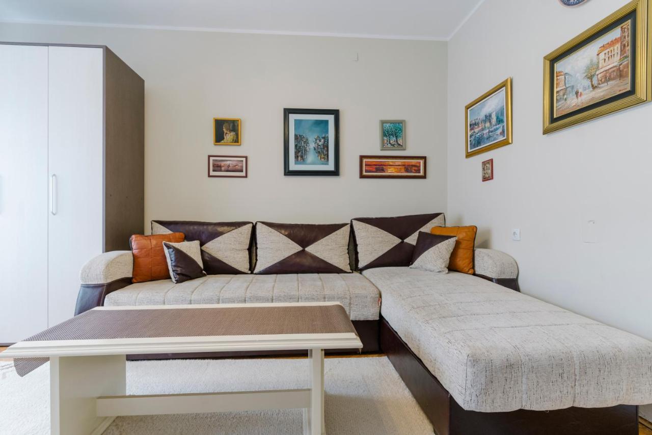 Nis Downtown Residence Экстерьер фото